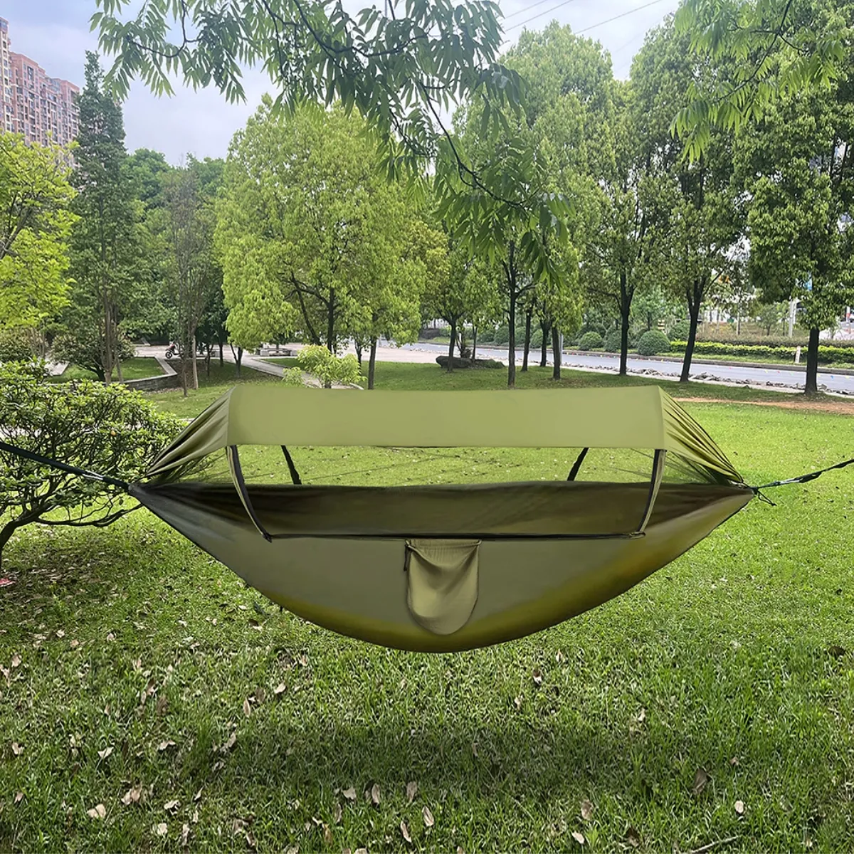微信图片_20251031111311_175_497 New Hammock with Anti-Rollover, Quick Setup, Double, with Mosquito Net & Sunshade - Image 1